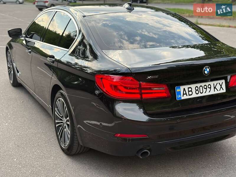 Седан BMW 5 Series 2018 в Вінниці