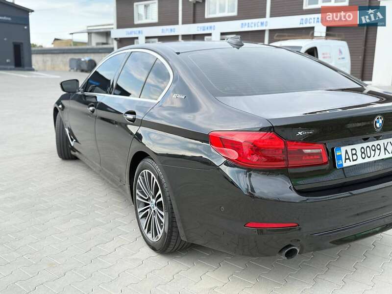 Седан BMW 5 Series 2018 в Вінниці