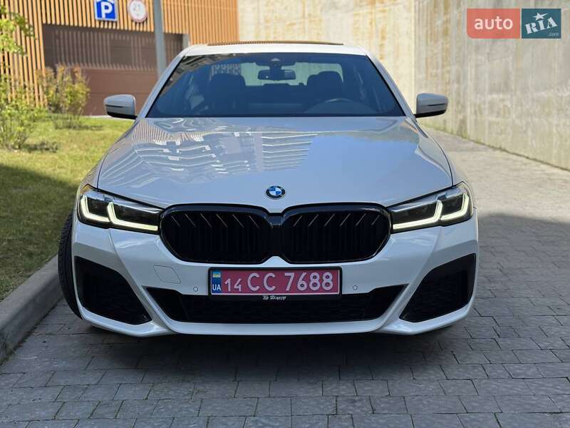 Седан BMW 5 Series 2020 в Львове