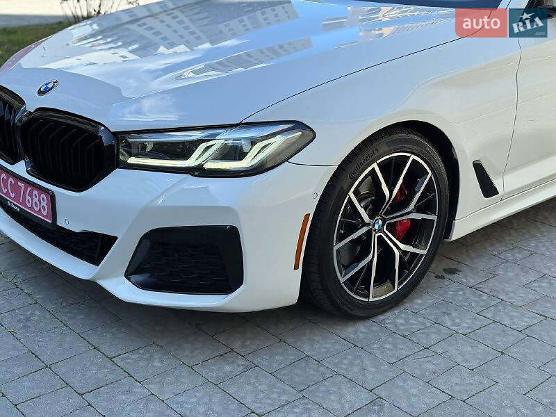 Седан BMW 5 Series 2020 в Львове