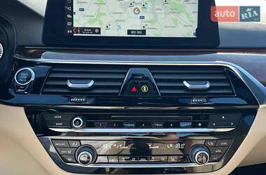Седан BMW 5 Series 2018 в 