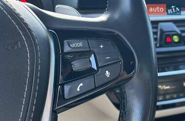 Седан BMW 5 Series 2018 в 