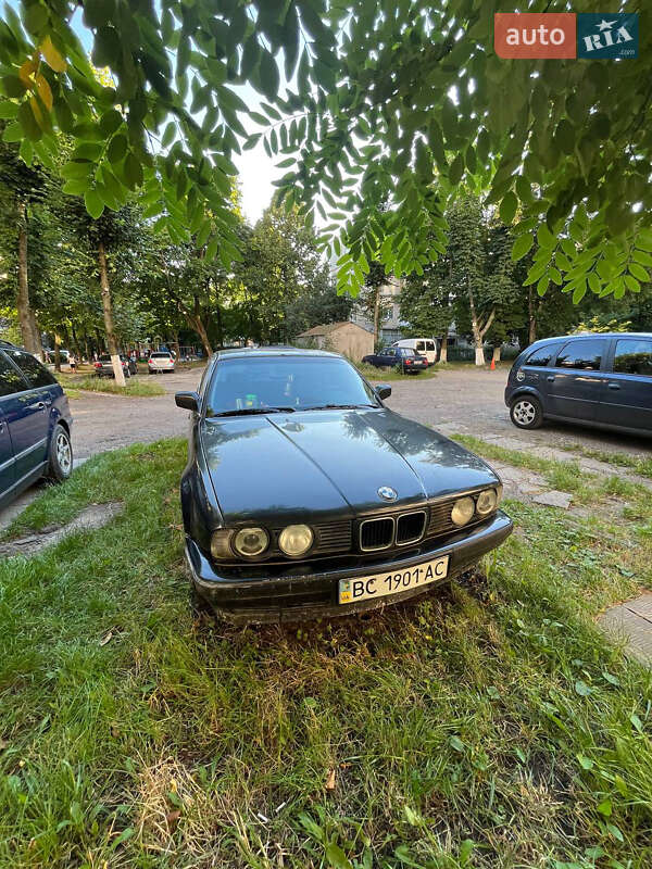 BMW 5 Series 1990
