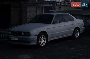 Седан BMW 5 Series 1993 в Броварах