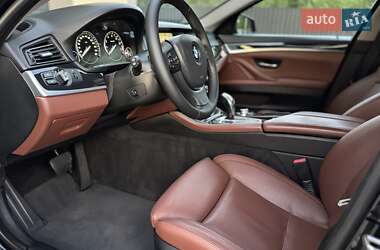 Седан BMW 5 Series 2013 в 