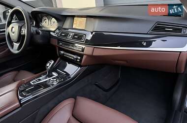 Седан BMW 5 Series 2013 в 