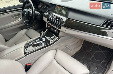 Седан BMW 5 Series 2012 в 