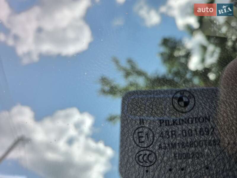 Седан BMW 5 Series 2012 в Києві фото 20 Седан BMW 5 Series 2012 в Києві