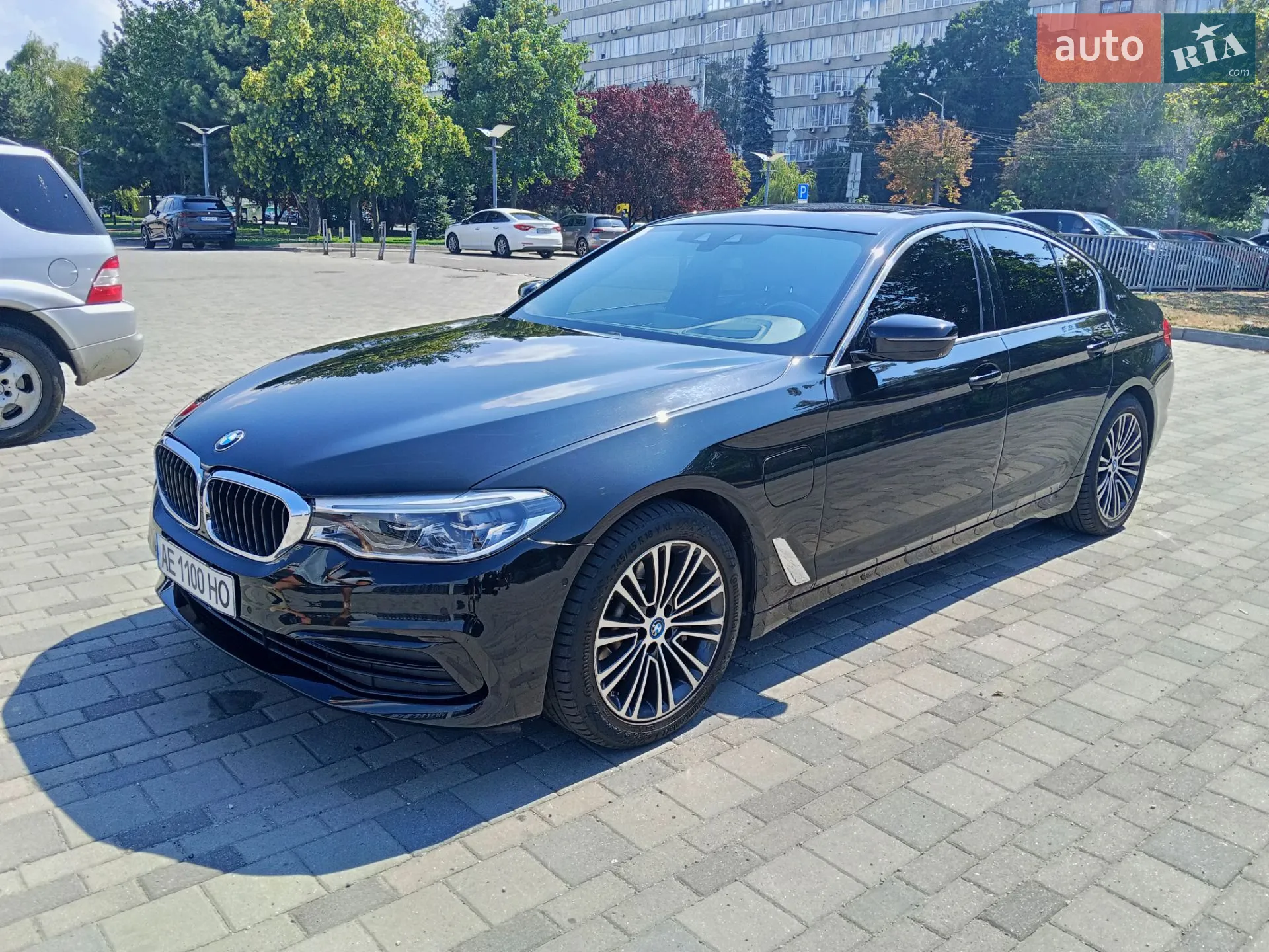 2018 BMW 5er - мініатюра 2