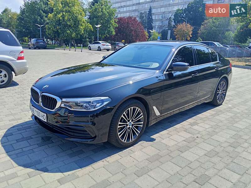 Седан BMW 5 Series 2018 в Днепре фото 10 Седан BMW 5 Series 2018 в Днепре