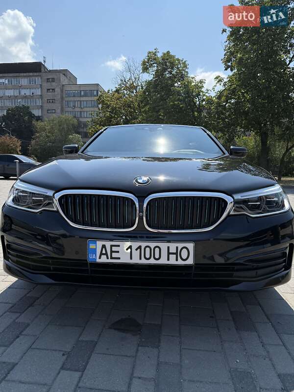 Седан BMW 5 Series 2018 в Днепре фото 42 Седан BMW 5 Series 2018 в Днепре