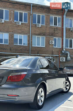 Седан BMW 5 Series 2008 в 