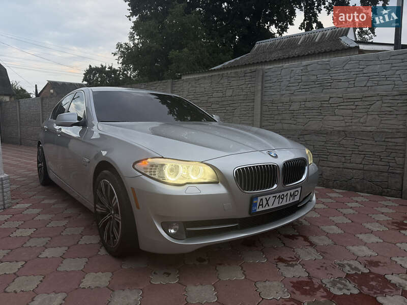 BMW 5 Series 2011