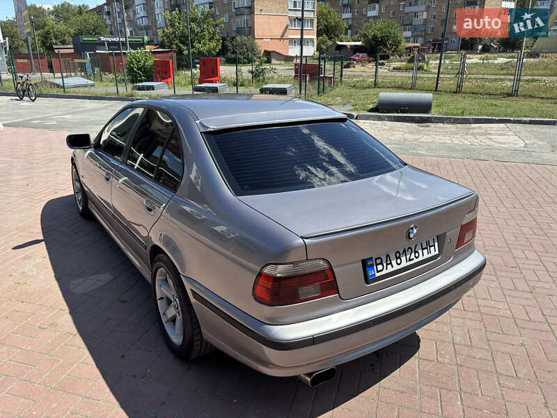 Седан BMW 5 Series 2001 в Знам'янці
