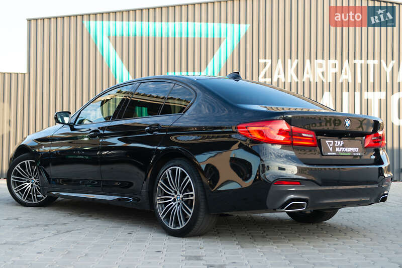 Седан BMW 5 Series 2020 в Мукачево