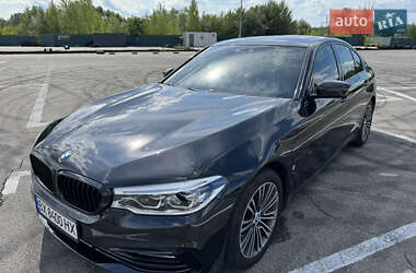 Седан BMW 5 Series 2017 в Киеве