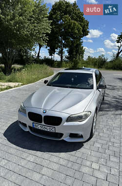 Седан BMW 5 Series 2013 в Львові