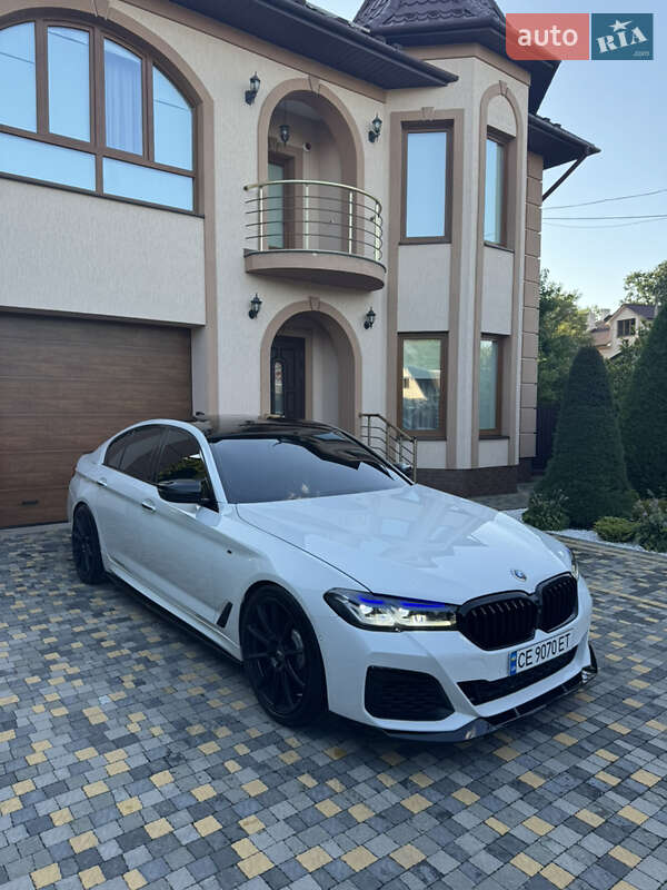 Седан BMW 5 Series 2017 в Черновцах