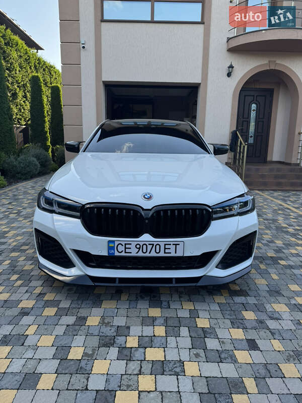 Седан BMW 5 Series 2017 в Черновцах