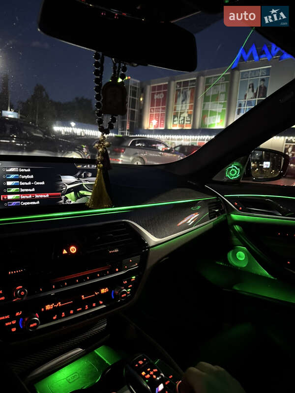 Седан BMW 5 Series 2017 в Черновцах