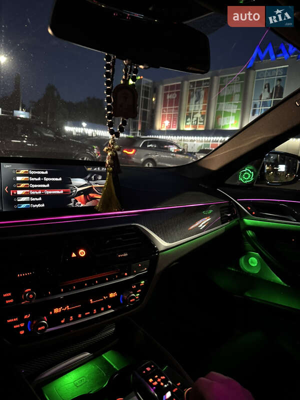 Седан BMW 5 Series 2017 в Черновцах