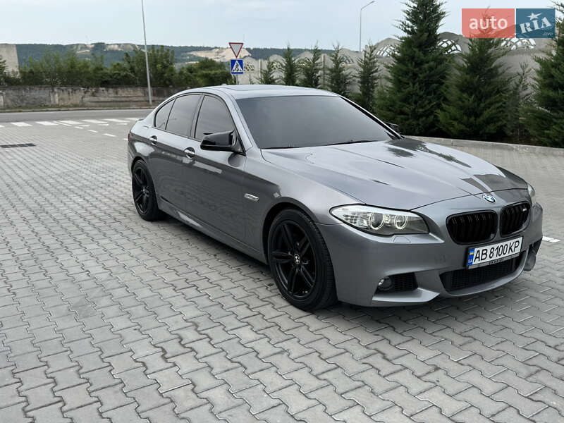 Седан BMW 5 Series 2013 в Могилев-Подольске