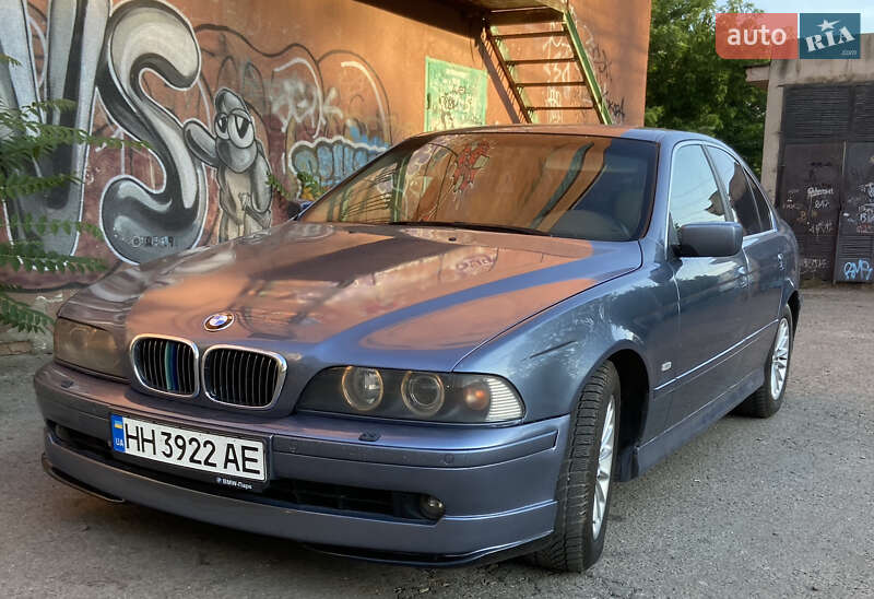 BMW 5 Series 2001