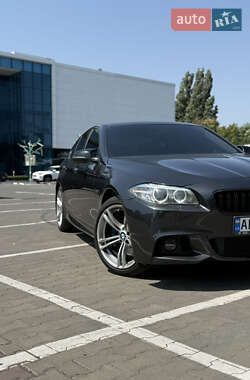 Седан BMW 5 Series 2015 в Одессе
