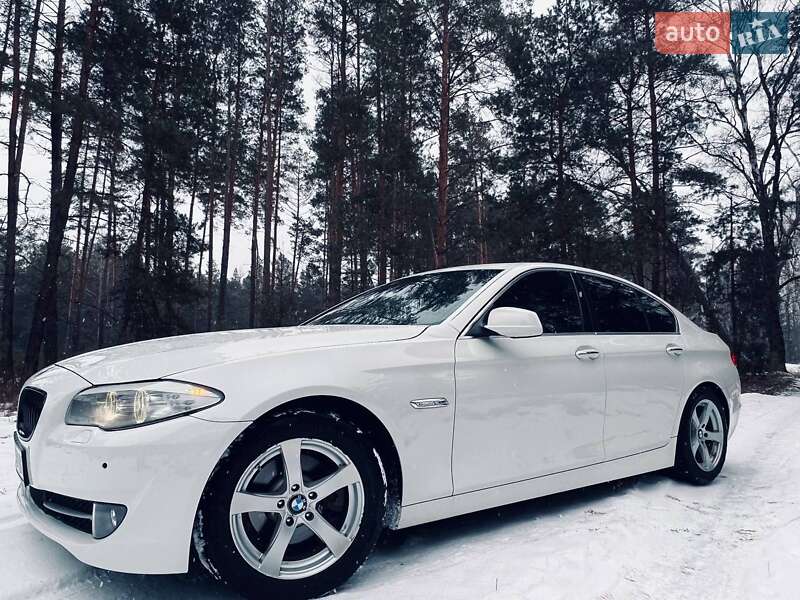 Седан BMW 5 Series 2012 в Киеве