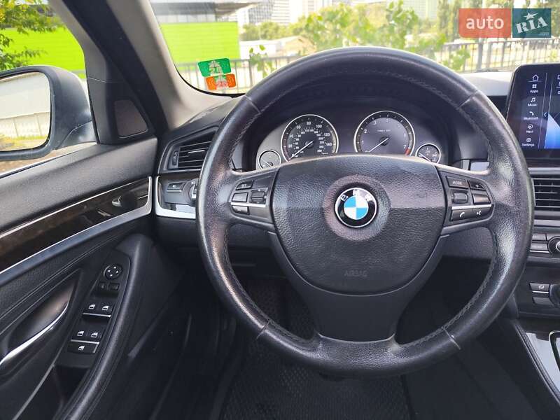 Седан BMW 5 Series 2012 в Киеве