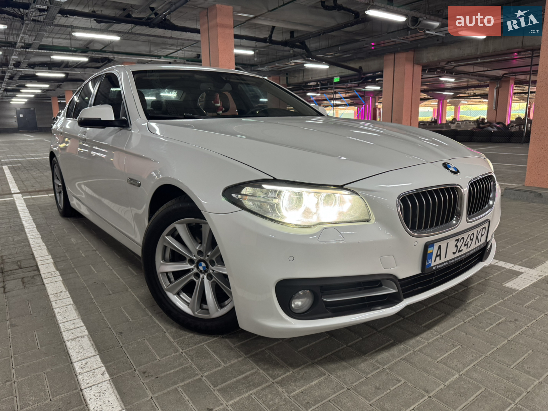 2014 BMW 5er - мініатюра 18