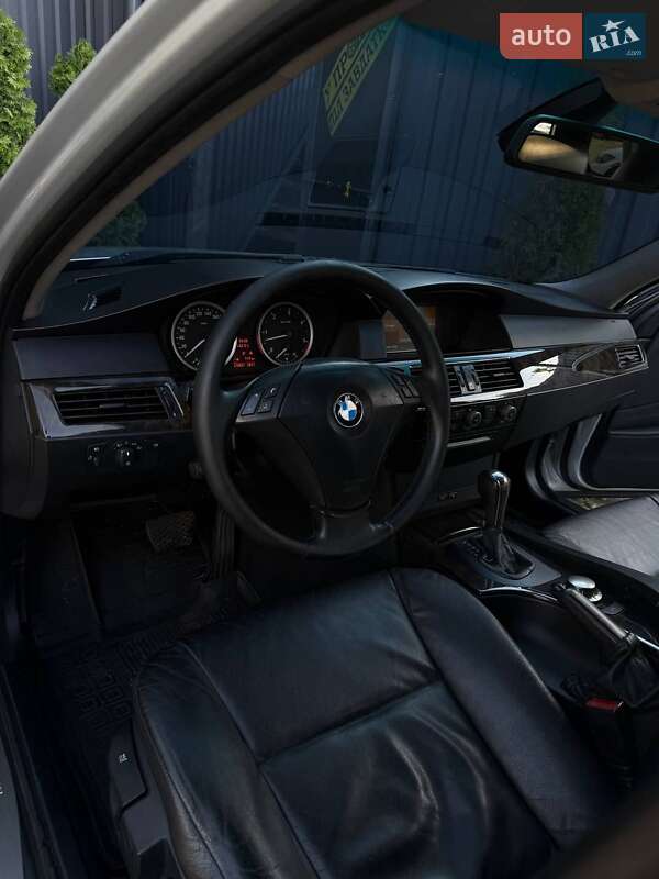 Універсал BMW 5 Series 2004 в Дніпрі