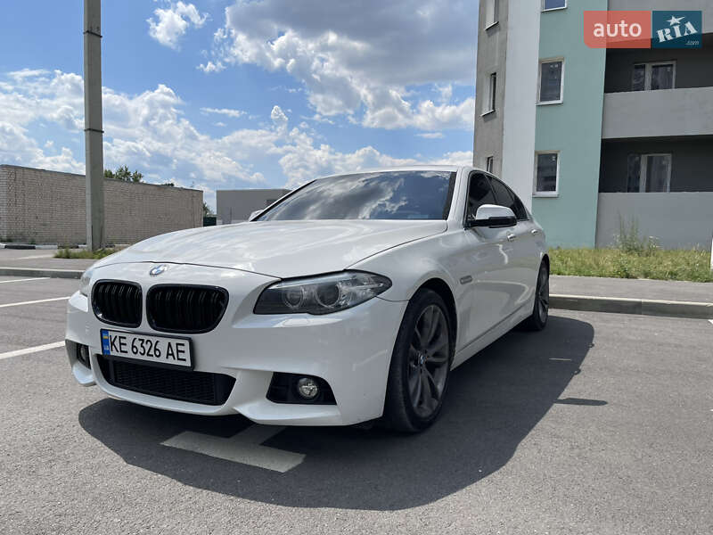 BMW 5 Series 2015