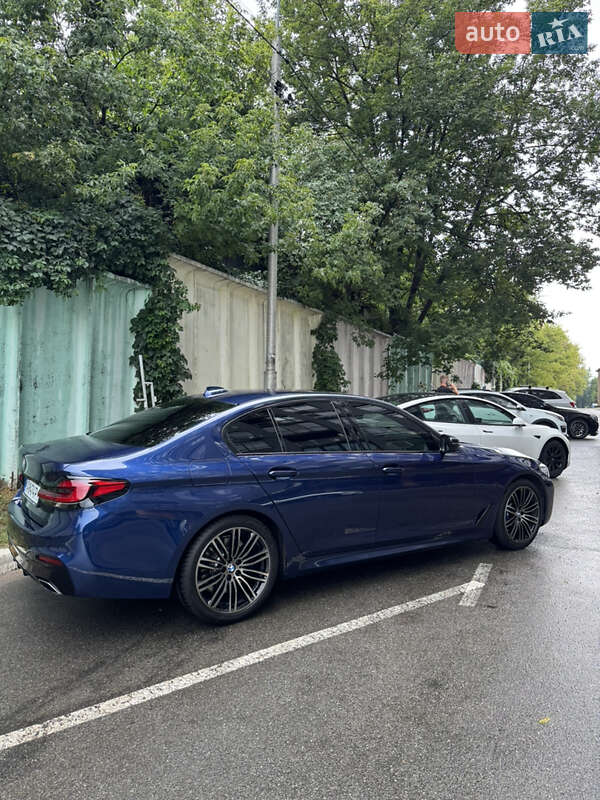 Седан BMW 5 Series 2018 в Киеве