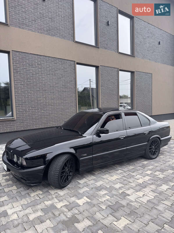Седан BMW 5 Series 1994 в Коломиї
