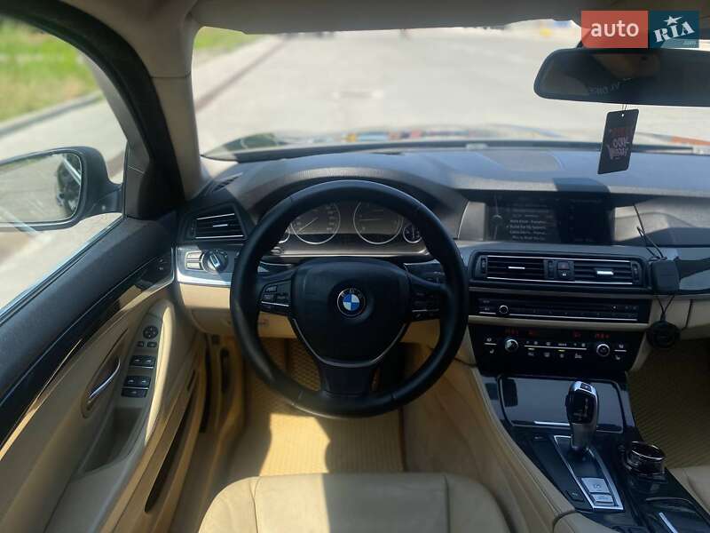 Седан BMW 5 Series 2010 в Киеве