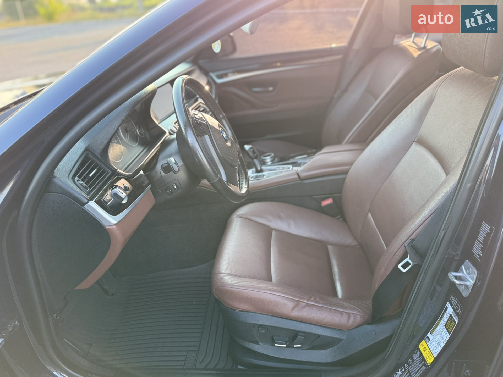 2013 BMW 5er - мініатюра 18