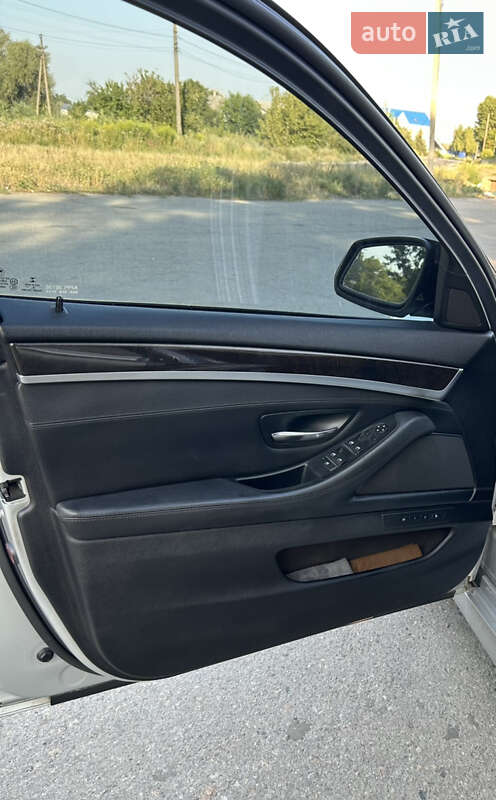 Седан BMW 5 Series 2015 в Дніпрі фото 13 Седан BMW 5 Series 2015 в Дніпрі