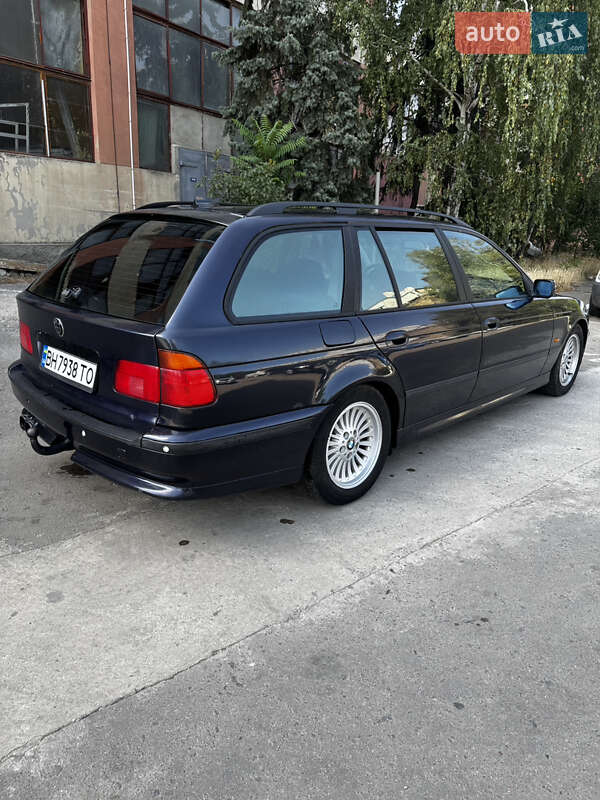Універсал BMW 5 Series 1998 в Одесі
