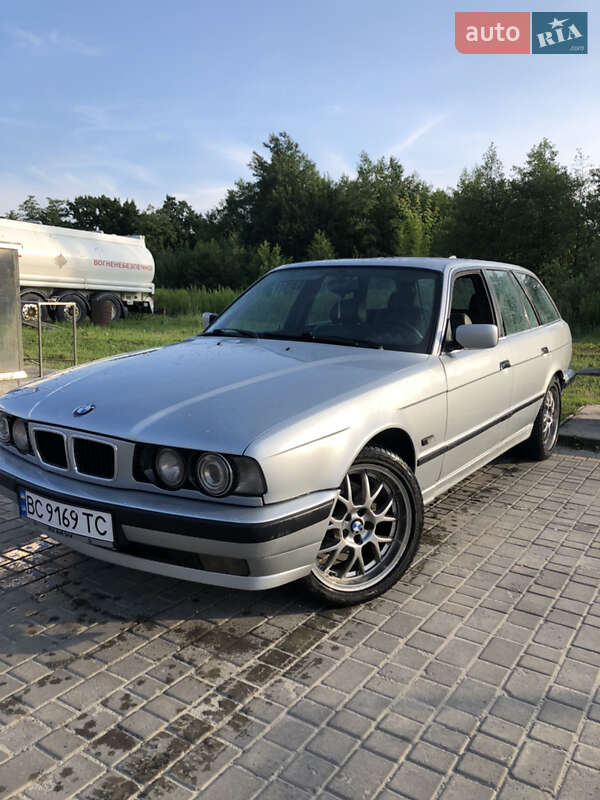 BMW 5 Series 1995