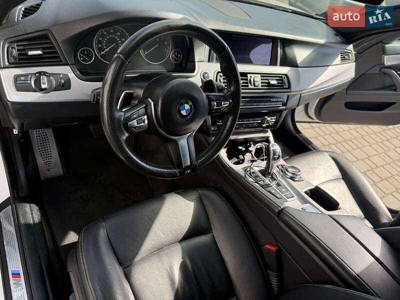Седан BMW 5 Series 2014 в Львове