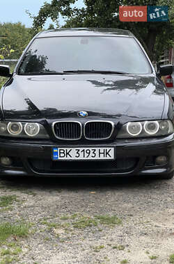 Седан BMW 5 Series 2002 в Костополе