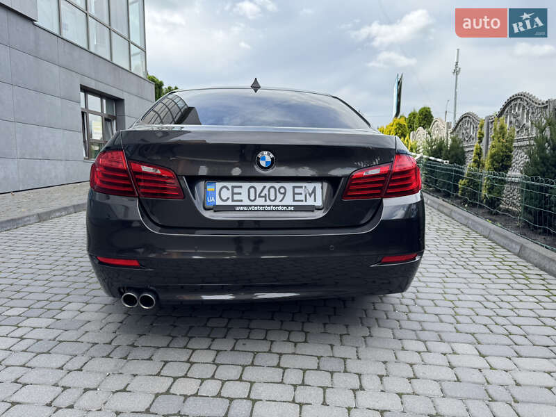 Седан BMW 5 Series 2016 в Хмельницком