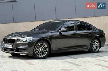 Седан BMW 5 Series 2015 в 
