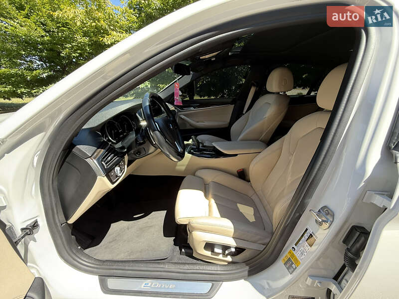 Седан BMW 5 Series 2018 в Киеве