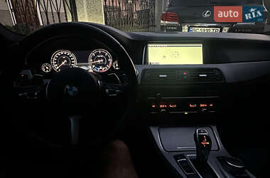 Седан BMW 5 Series 2016 в Львове