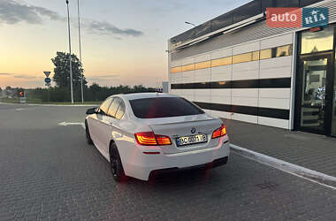Седан BMW 5 Series 2016 в Львове