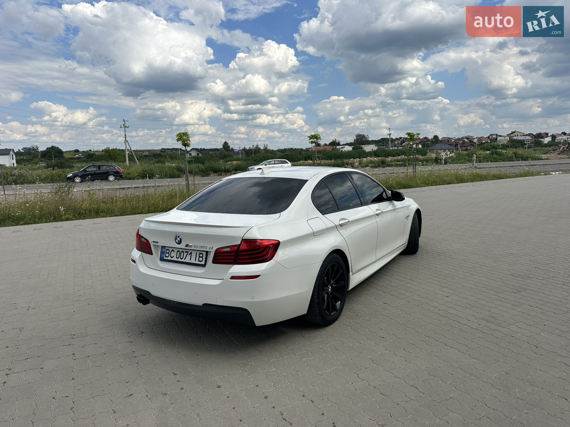 2016 BMW 5er - мініатюра 18