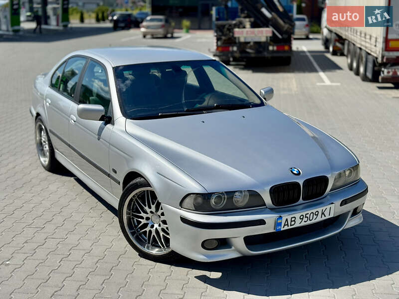 BMW 5 Series 2001