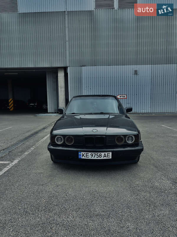 BMW 5 Series 1989